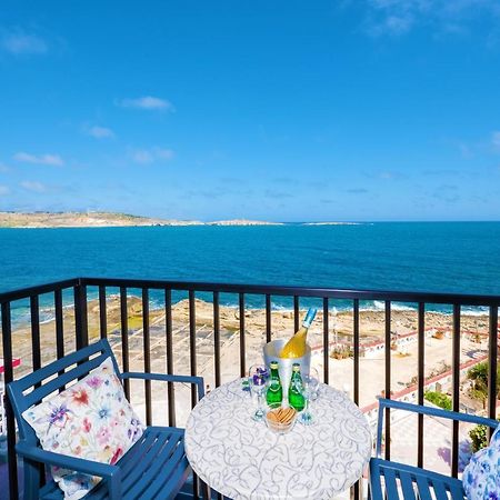 Islet Promenade Seafront Family Apartment With 2 Balconies By Getawaysmalta San Pawl il-Baħar Eksteriør billede